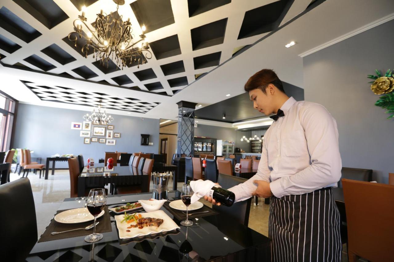 Khounmixay Hotel Wientian Zewnętrze zdjęcie